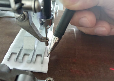 Cộng với kích thước máy may áo ngực, máy đính kèm thiết kế tùy chỉnh nhà cung cấp